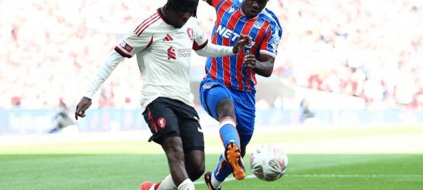 开云体育竞技-利物浦中场发挥出色，战胜水晶宫，保持不败记录的简单介绍