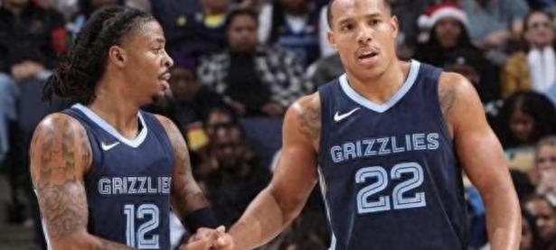 开云体育链接-黄蜂不敌灰熊，客场遭遇两连败的简单介绍