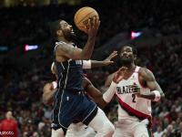 开云体育新闻-关于独行侠球员射进绝杀，帮助球队力克开拓者的信息