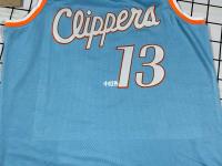 开云体育网页版-快船发布新球衣设计，球迷热议