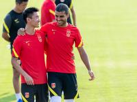 开云体育注册-国足再次掌握主动，横扫对手