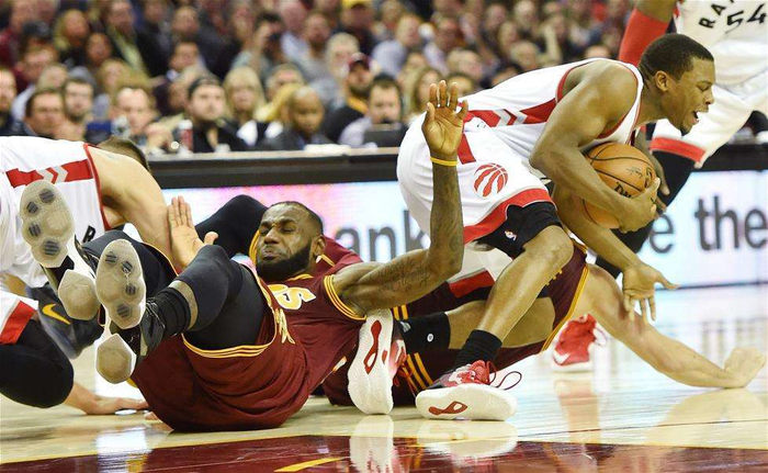 包含「猛龙横扫活塞」改写为「猛龙一路悬停主场」的词条 包含「猛龙横扫活塞」改写为「猛龙一路悬停主场」的词条