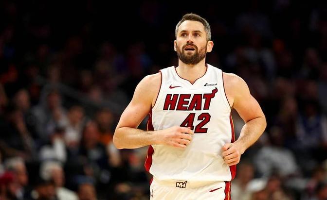 热火胜步行者，逆风翻盘获胜！的简单介绍